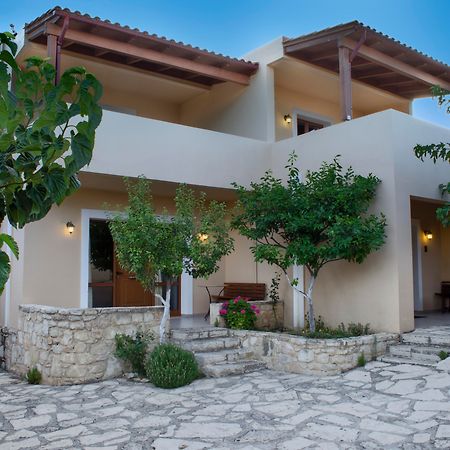 Earino Apartment Kato Asites Exterior photo