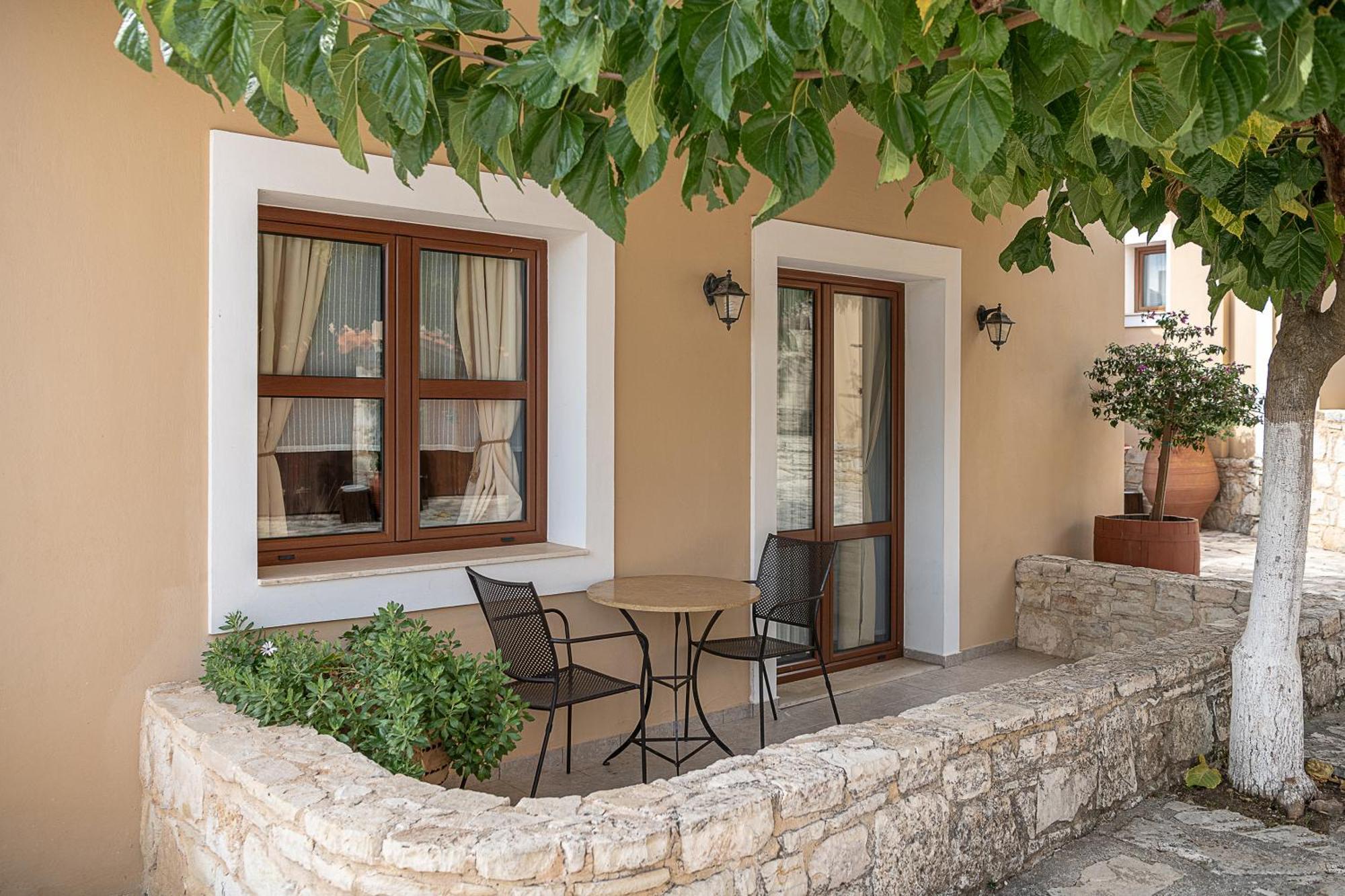 Earino Apartment Kato Asites Exterior photo